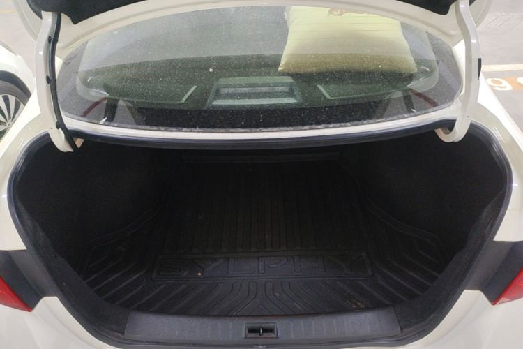 Used Nissan Sylphy 2019 Classic 1.6XL CVT Luxury Edition Trunk