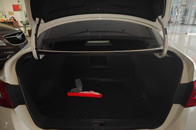 Used Nissan Sylphy 2019 Classic 1.6XL CVT Luxury Edition Trunk