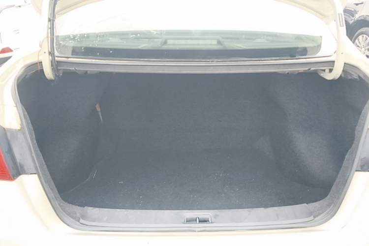 Used Nissan Sylphy 2019 Classic 1.6XE CVT Comfort Edition Trunk