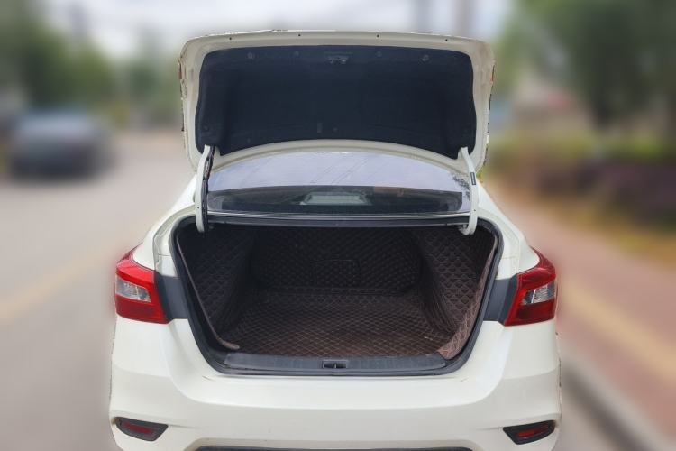 Used Nissan Sylphy 2019 Classic 1.6XE CVT Comfort Edition Trunk