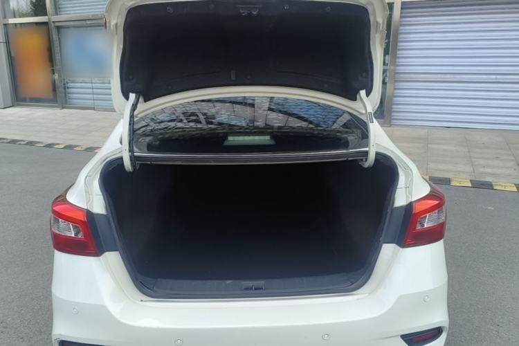 Used Nissan Sylphy 2019 Classic 1.6XE CVT Comfort Edition Trunk