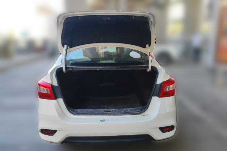 Used Nissan Sylphy 2019 Classic 1.6XL CVT Luxury Edition Trunk