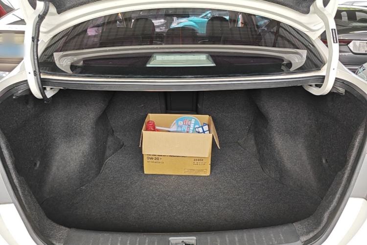 Used Nissan Sylphy 2019 1.6XV CVT Smart Connect Luxury Edition China VI Standard Trunk