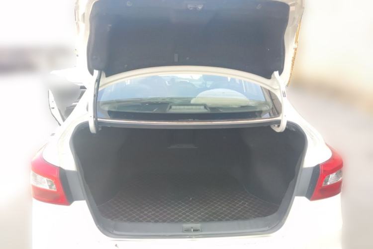Used Nissan Sylphy 2019 Classic 1.6XL CVT Luxury Edition Trunk