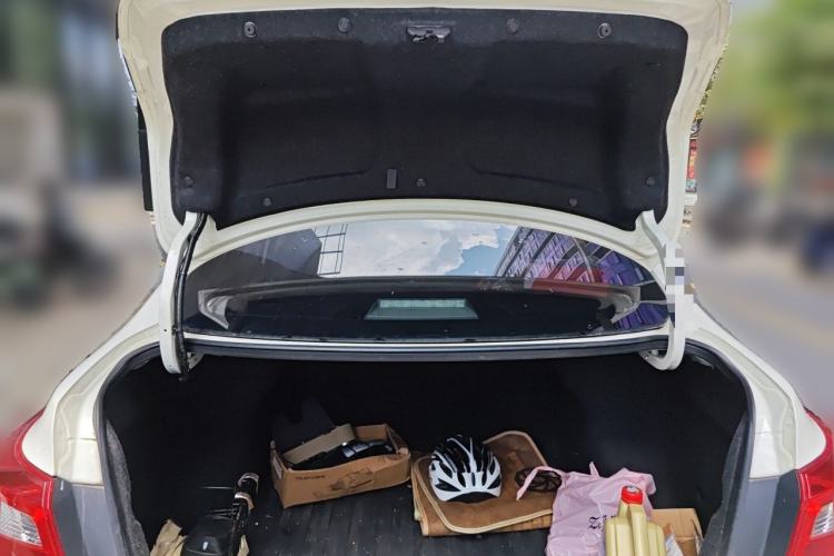 Used Nissan Sylphy 2019 Classic 1.6XE CVT Comfort Edition Trunk