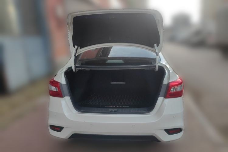 Used Nissan Sylphy 2019 1.6XV CVT Smart Connect Luxury Edition China V Standard Trunk