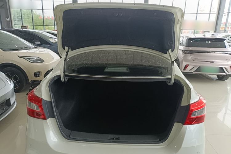 Used Nissan Sylphy 2019 Classic 1.6XE CVT Comfort Edition Trunk