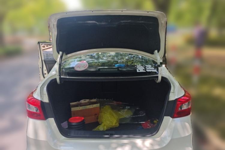 Used Nissan Sylphy 2019 Classic 1.6XL CVT Luxury Edition Trunk