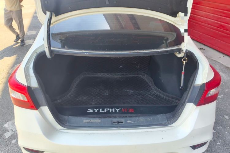 Used Nissan Sylphy 2019 Classic 1.6XE Manual Comfort Edition Trunk
