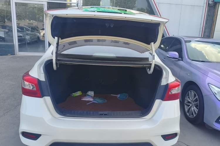 Used Nissan Sylphy 2019 Classic 1.6XE CVT Comfort Edition Trunk