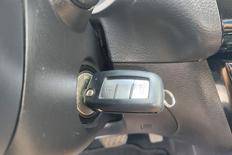 Used Nissan Sylphy 2019 Classic 1.6XL CVT Luxury Edition Vehicle Key