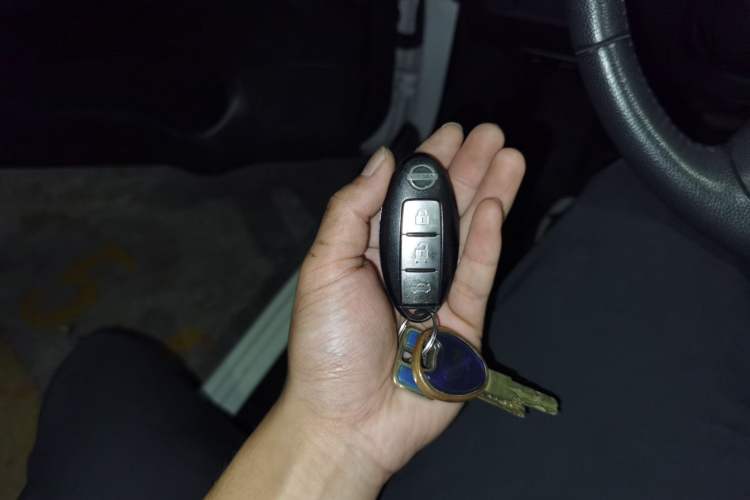 Used Nissan Sylphy 2019 1.6XV CVT Smart Connect Luxury Edition China VI Standard Vehicle Key