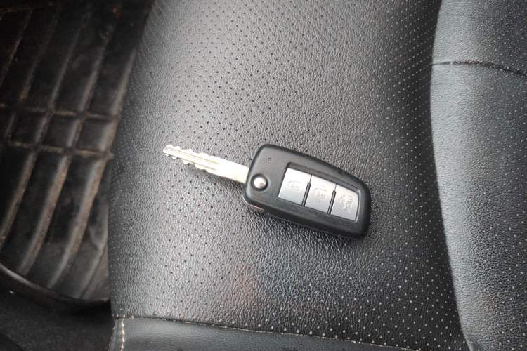 Used Nissan Sylphy 2019 Classic 1.6XE CVT Comfort Edition Vehicle Key