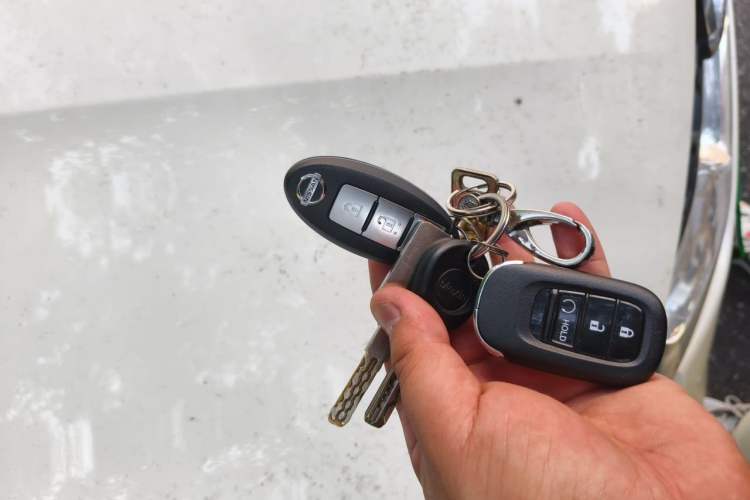Used Nissan Sylphy 2019 1.6XV CVT Smart Connect Luxury Edition China VI Standard Vehicle Key