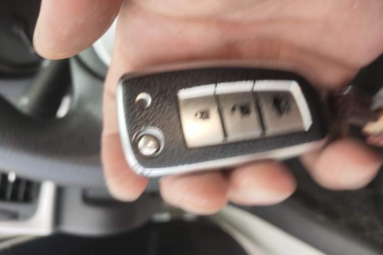 Used Nissan Sylphy 2019 Classic 1.6XE CVT Comfort Edition Vehicle Key