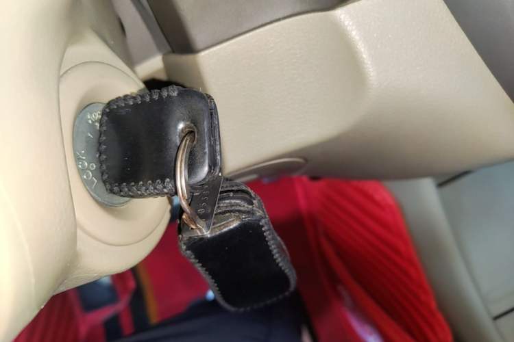 Used Nissan Sylphy 2019 Classic 1.6XE+ CVT Smart Connect Luxury Edition Vehicle Key