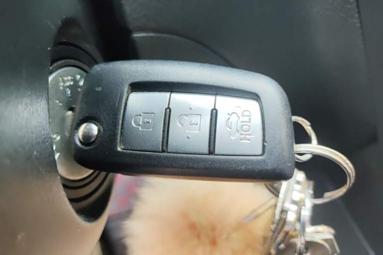 Used Nissan Sylphy 2019 Classic 1.6XE CVT Comfort Edition Vehicle Key