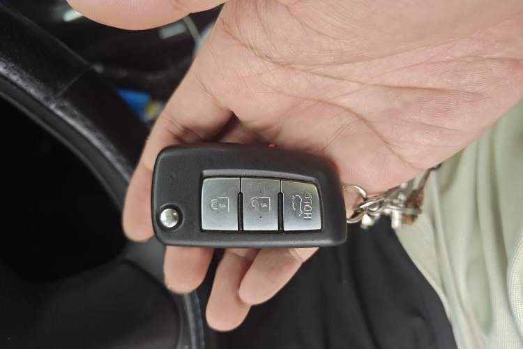 Used Nissan Sylphy 2019 Classic 1.6XE CVT Comfort Edition Vehicle Key