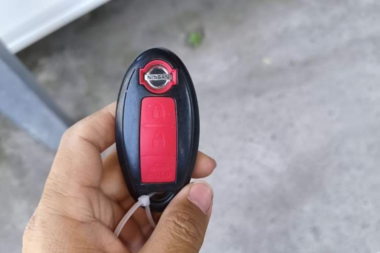 Used Nissan Sylphy 2019 1.6XV CVT Smart Connect Luxury Edition China VI Standard Vehicle Key