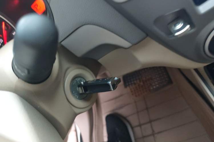 Used Nissan Sylphy 2019 Classic 1.6XE+ CVT SmartConnect Leading Edition Vehicle Key