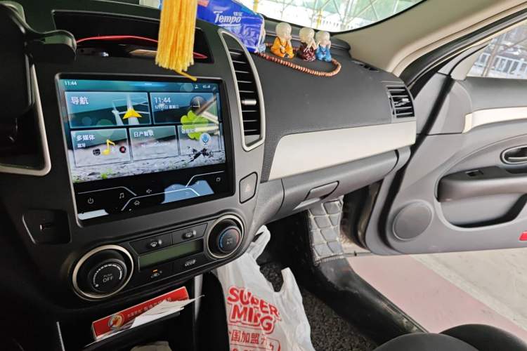 Used Nissan Sylphy 2019 Classic 1.6XE+ Manual SmartConnect Leading Edition Audio And AC Panel