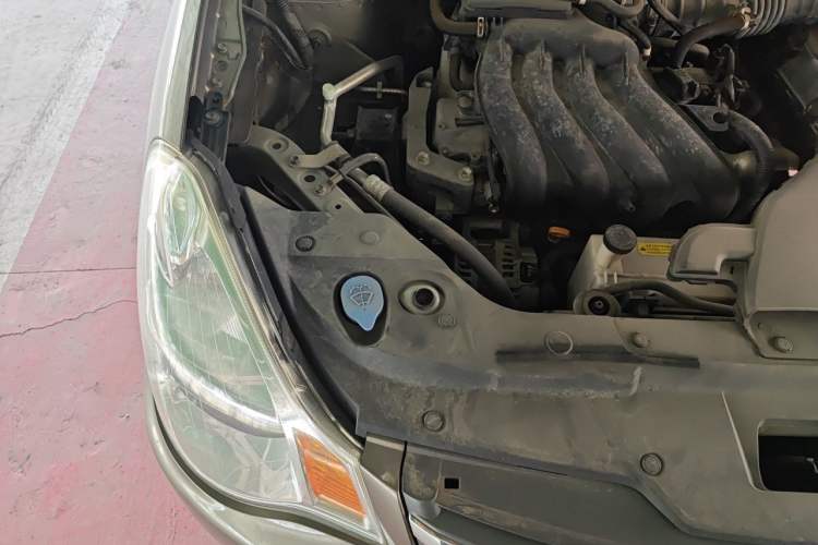Used Nissan Sylphy 2019 Classic 1.6XE+ Manual SmartConnect Leading Edition Engine Bay Right