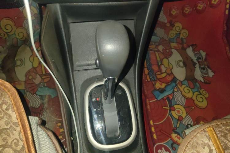 Used Nissan Sylphy 2019 Classic 1.6XE+ CVT SmartConnect Leading Edition Gear Lever
