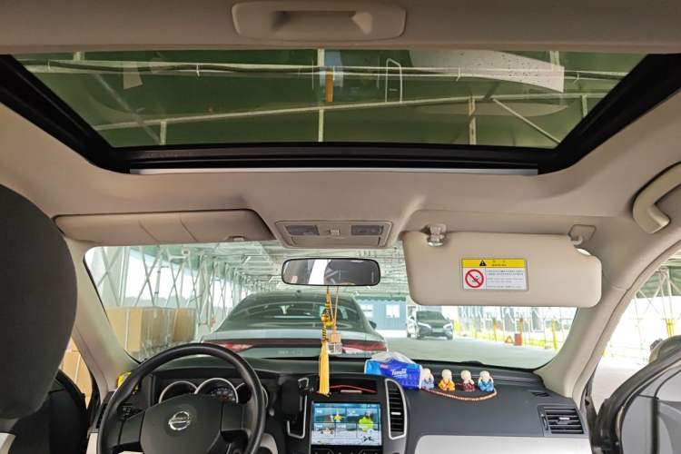 Used Nissan Sylphy 2019 Classic 1.6XE+ Manual SmartConnect Leading Edition Headliner