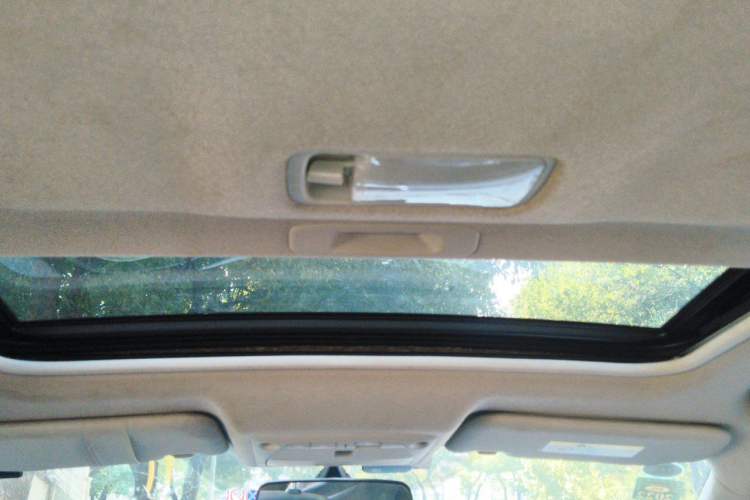 Used Nissan Sylphy 2019 1.6XV CVT Smart Connect Luxury Edition China V Standard Headliner