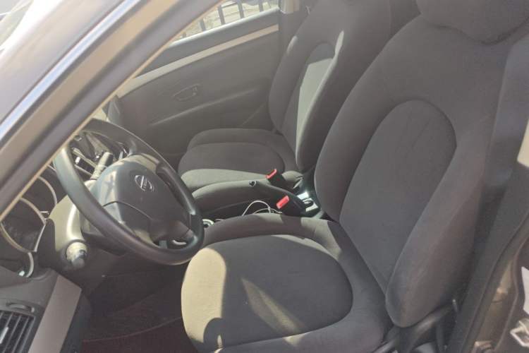 Used Nissan Sylphy 2019 Classic 1.6XE+ CVT SmartConnect Leading Edition Left Front Seat