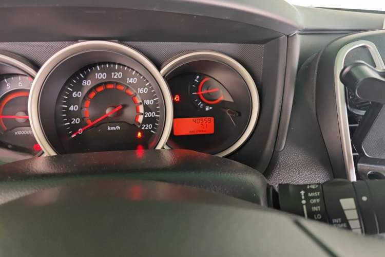 Used Nissan Sylphy 2019 Classic 1.6XE+ Manual SmartConnect Leading Edition Odometer Close Up