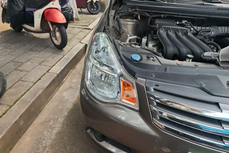 Used Nissan Sylphy 2019 Classic 1.6XE+ Manual SmartConnect Leading Edition Right Front Headlight