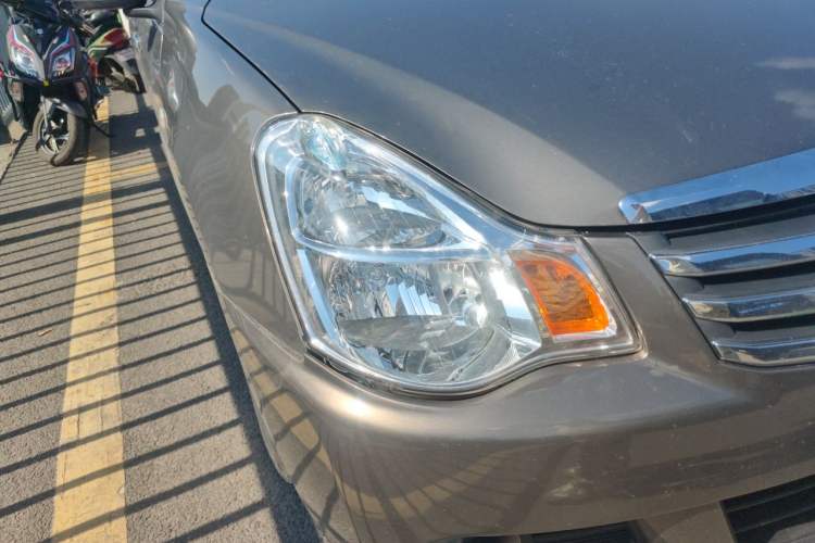 Used Nissan Sylphy 2019 Classic 1.6XE+ CVT SmartConnect Leading Edition Right Front Headlight