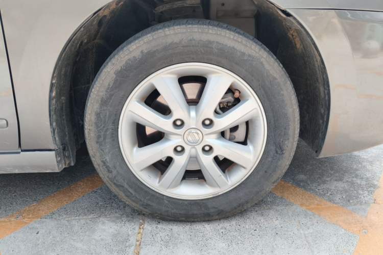 Used Nissan Sylphy 2019 Classic 1.6XE+ CVT SmartConnect Leading Edition Right Front Wheel Hub