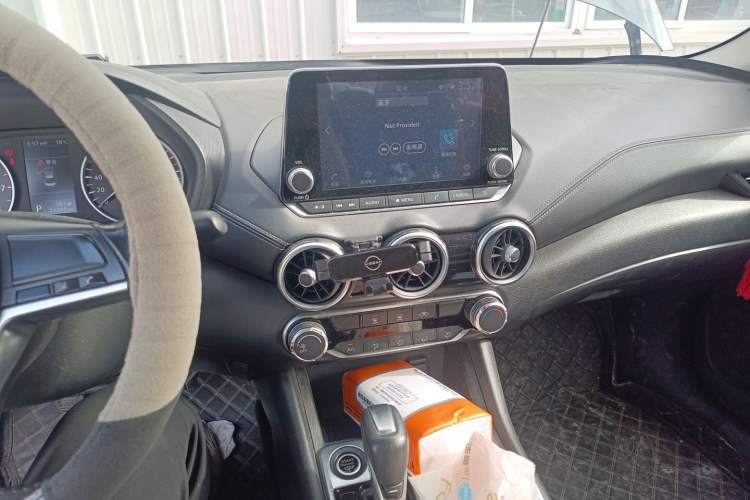 Used Nissan Sylphy 2020 Revised 1.6L XL CVT Enjoyment Edition Audio And AC Panel