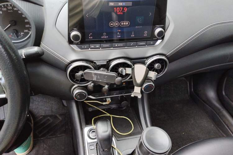 Used Nissan Sylphy 2020 Revised 1.6L XL CVT Enjoyment Edition Audio And AC Panel