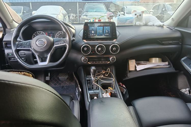 Used Nissan Sylphy 2020 Revised Version 1.6L XL CVT Smart Enjoyment Edition Center Console