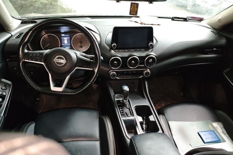 Used Nissan Sylphy 2020 1.6L XL CVT Enjoyment Edition Center Console