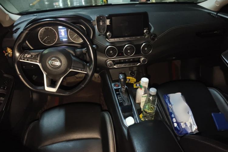 Used Nissan Sylphy 2020 1.6L XL CVT Enjoyment Edition Center Console