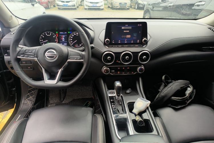 Used Nissan Sylphy 2020 1.6L XL CVT Enjoyment Edition Center Console