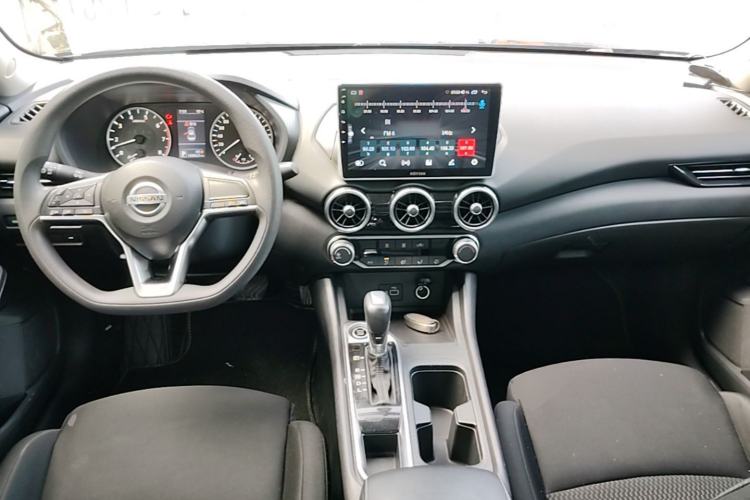 Used Nissan Sylphy 2020 1.6L XE CVT Comfort Edition Center Console