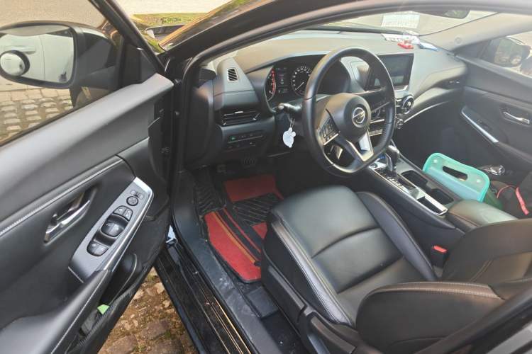 Used Nissan Sylphy 2020 Revised 1.6L XL CVT Enjoyment Edition Driver Seat