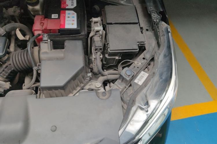 Used Nissan Sylphy 2020 Revised 1.6L XL CVT Enjoyment Edition Engine Bay Left