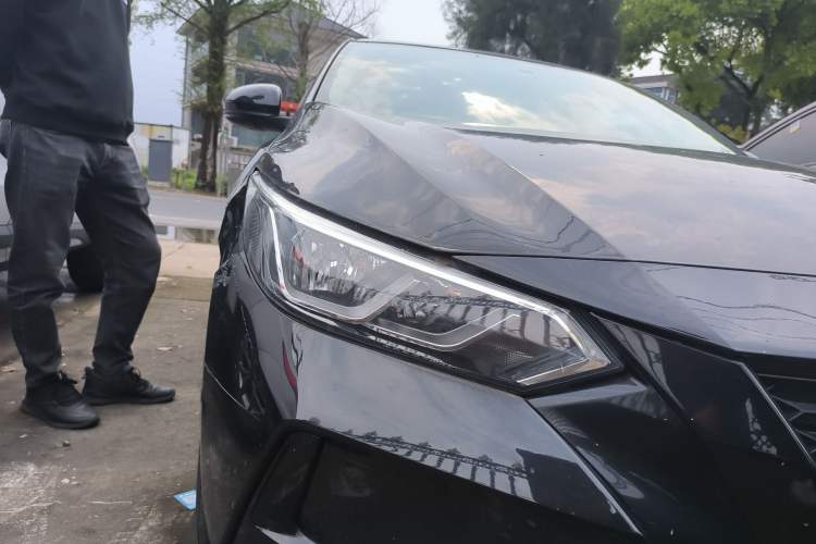 Used Nissan Sylphy 2020 1.6L XE CVT Comfort Edition Exterior 6