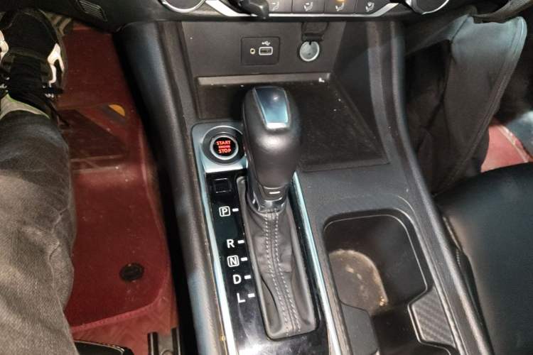 Used Nissan Sylphy 2020 1.6L XL CVT Smart Enjoyment Edition Gear Lever