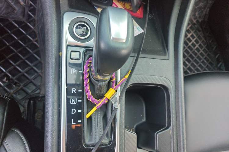 Used Nissan Sylphy 2020 Revised 1.6L XL CVT Enjoyment Edition Gear Lever