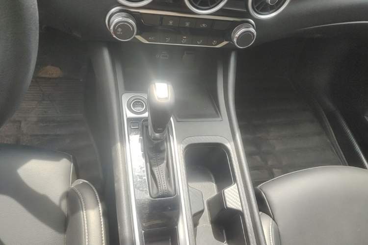 Used Nissan Sylphy 2020 1.6L XL CVT Enjoyment Edition Gear Lever