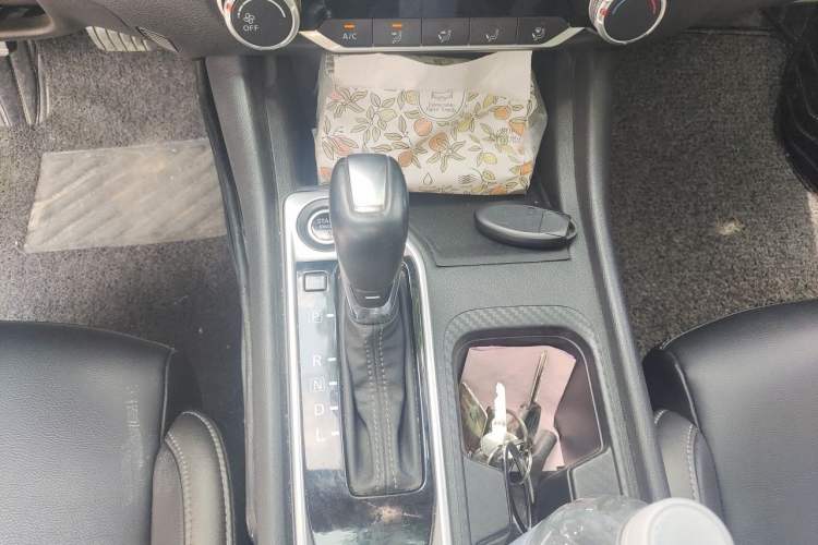 Used Nissan Sylphy 2020 1.6L XL CVT Enjoyment Edition Gear Lever