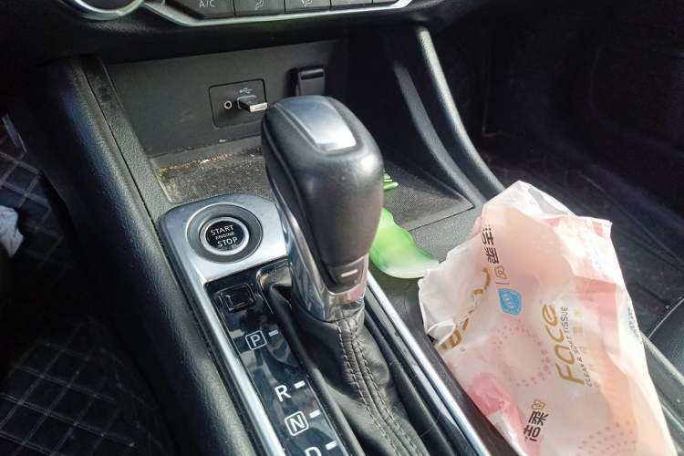 Used Nissan Sylphy 2020 Revised 1.6L XL CVT Enjoyment Edition Gear Lever