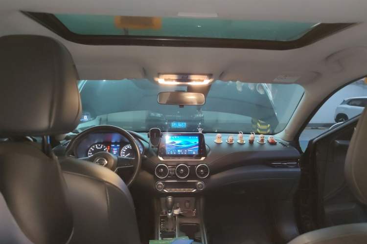 Used Nissan Sylphy 2020 Revised 1.6L XL CVT Enjoyment Edition Headliner